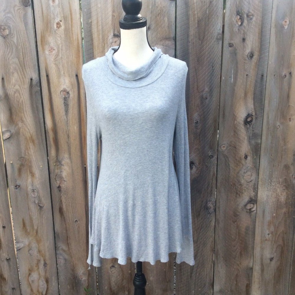 Deletta Anthropologie Turtleneck Swing Sweater